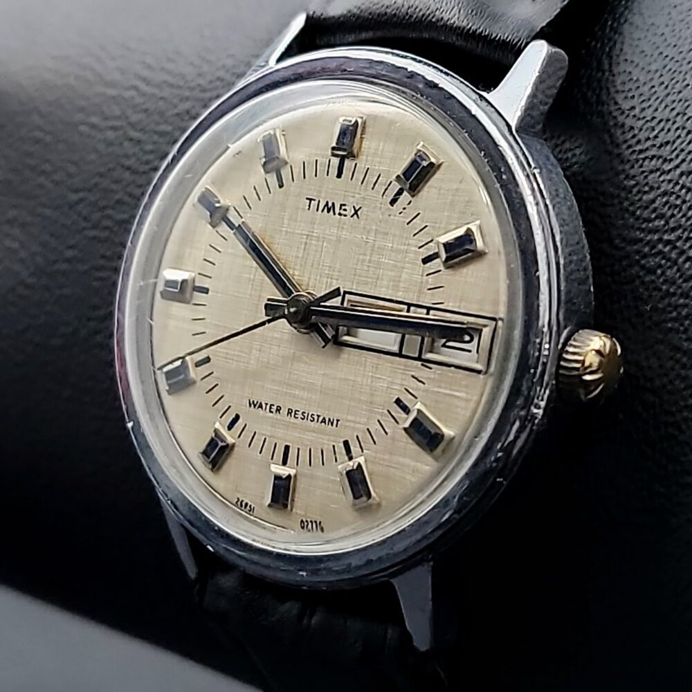 Vintage 1976 Timex Marlin Day-Date | Linen Dial | Manual Wind - Picture 2 of 6